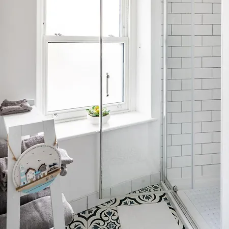 1 Cathedral Place - Cathedral